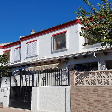 فيلا Casa Naranja لوس الكاثاريس المظهر الخارجي الصورة